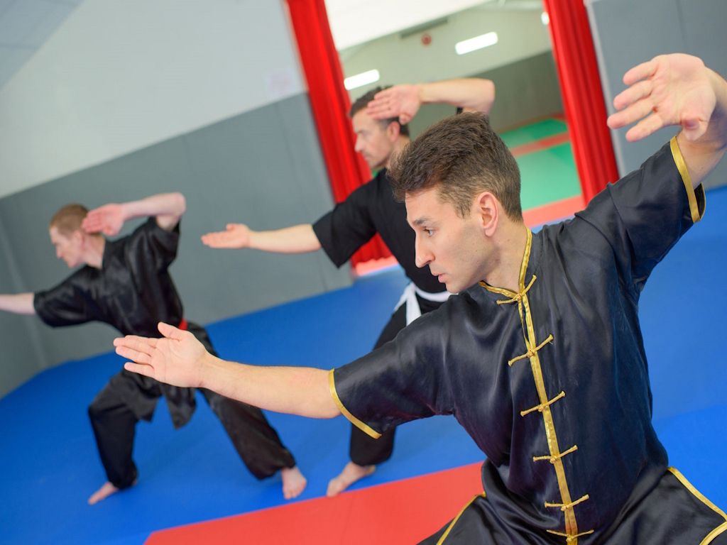 Kung Fu Group Chop 1024X768